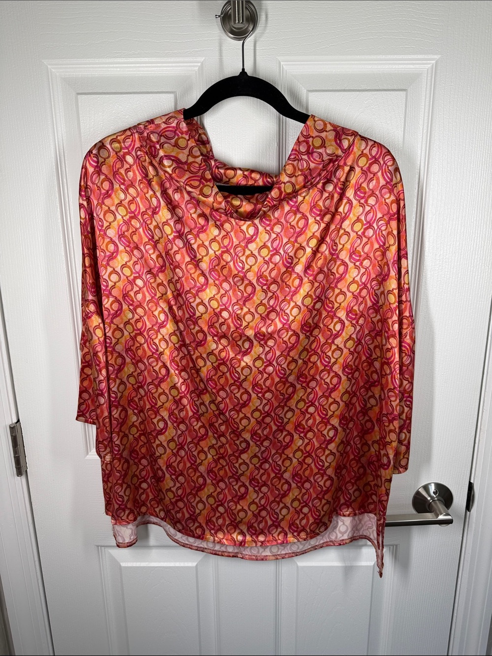 Suzy D London mock neck 3/4 sleeve tunic top colorful pink print size medium